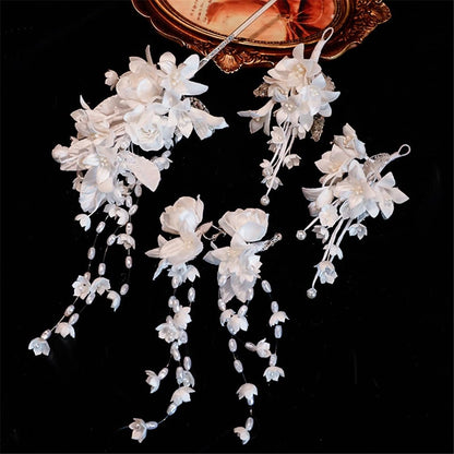 Pearl Flower Hair Clip | Minimal Bridal Wedding Hair Accessory for Women
