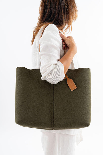 Large Capacity Tote Bag | Minimal Women’s Wool Felt Vegan Leather Green Tote